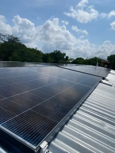 Kit solar off grid híbrido lítio 