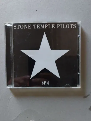 Cd Stone Temple Pilots - Nº 4 original usado em ótimo estado de conservação R$ 60 reais