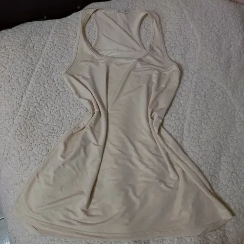 Regata básica alongada nude list