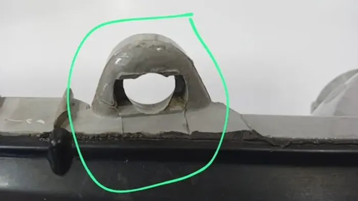 Farol Direito Mazda 323 1991 - 1995 / Detalhe Direito/passageiro