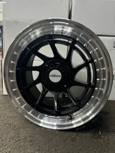 Rodas exclusivas aro 15 tala 8 furacão 4x100 e 108