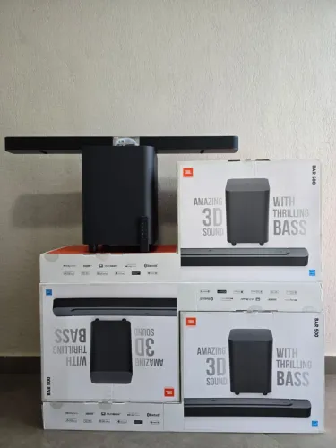Soundbar JBL BAR 500 5.1 com Subwoofer - Som 3D Incrível