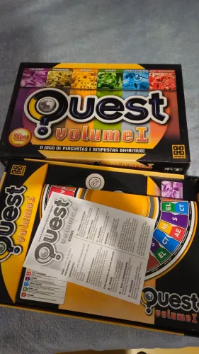 Jogo de Perguntas e Respostas Quest Volume I