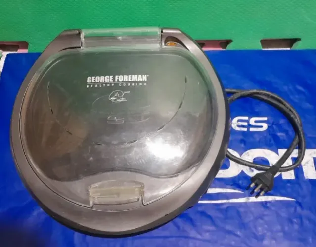George Foreman Grill (O Grill Mais Famoso Do Mundo)