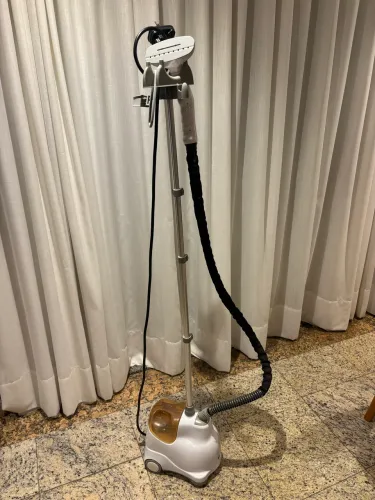 Vaporizador de Roupas Best Steamer - Passa Rápido sem Ferro!