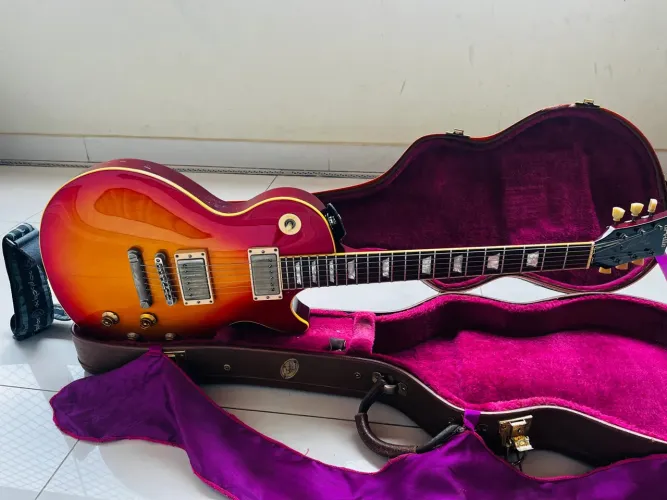 Guitarra Led Paul Orville (Gibson)