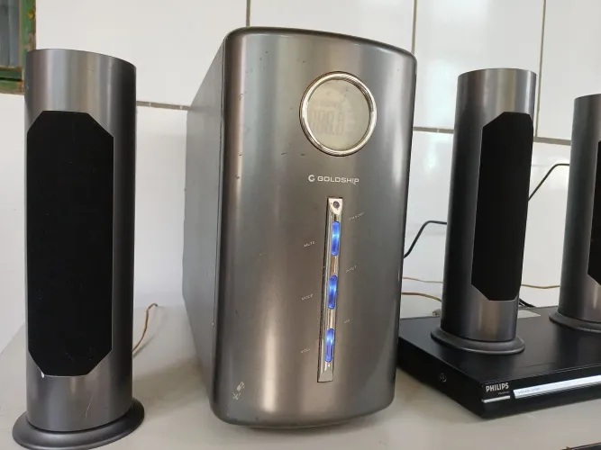 Home Theater 5.1 Goldship - Excelente estado!