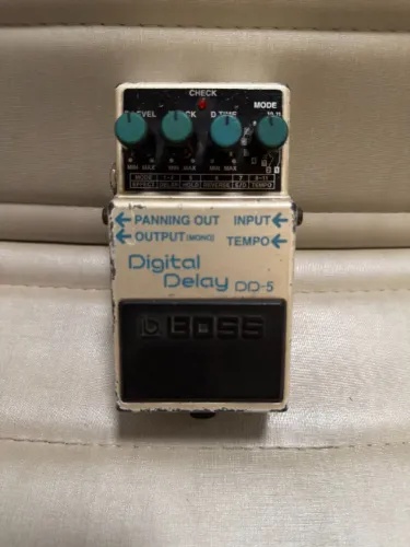 Pedal Boss Digital Delay DD-5 - Conservado!!! 