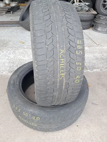 Pneu 265 50 20 Achiles usado Pick-up 