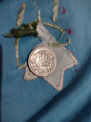 Moeda Japonesa de 10 Ienes Antiga