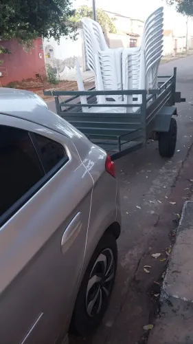 Fretes e pequenas mudanças com carretinha