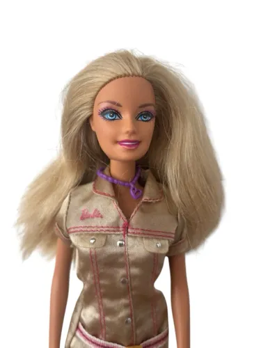 Boneca Barbie 2010 Mattel