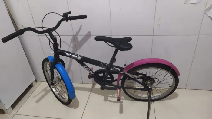 Bicicleta Caloi infantil feminina