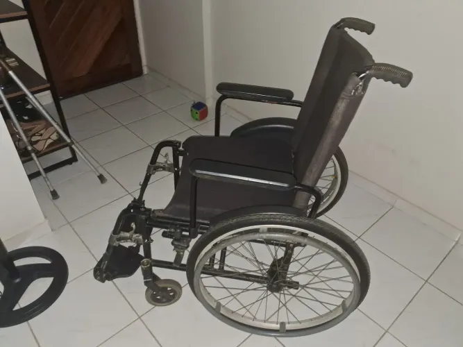 Cadeira de Rodas