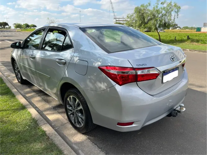 Toyota Corolla GLI 1.8 Flex 16V Aut. 2017