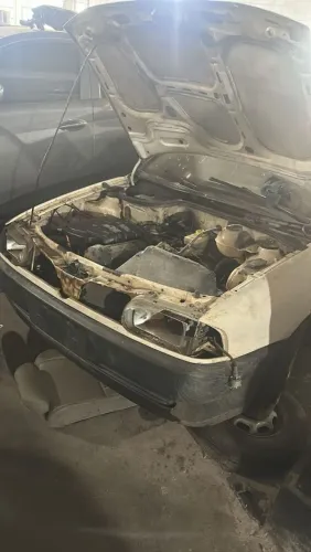 Volkswagen Gol Bola 1.0 8v AT . Somente venda de peças separadas.