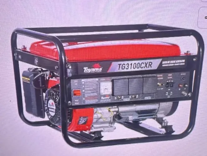 vende-se Gerador à Gasolina 4T 196CC 3,1 kVA Bivolt Mono TG3100CXR com Partida Manual e AV