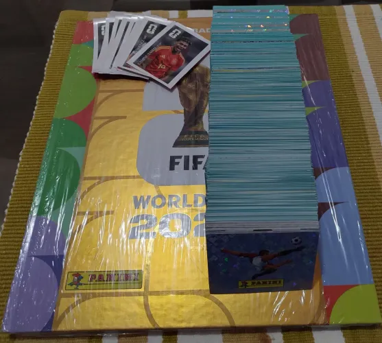 Álbum completo para colar capa dura dourado da copa 2026