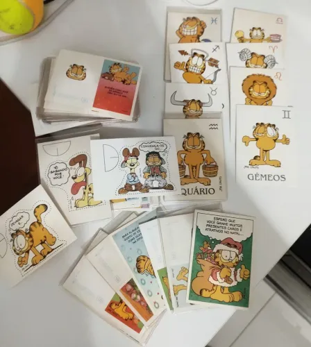 100 Cards/Cartões Garfield - colecionáveis anos 90 - Panini
