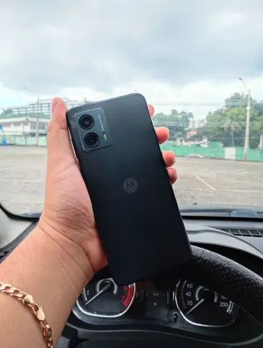 Motorola 8 de RAM. 128 Gigas.