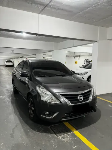 Nissan Versa SL 1.6 16V Flexstart 4P Aut. 2020
