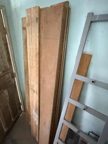 6 Tabuas de 2M por 20cm 