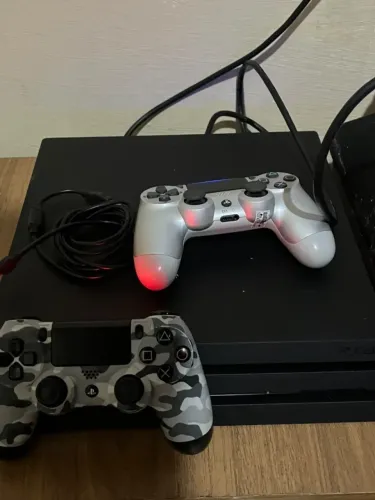 PS4 PRO 1 TERA