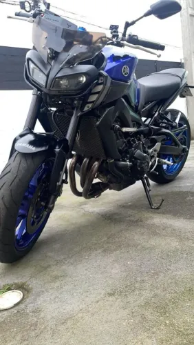 MT 09