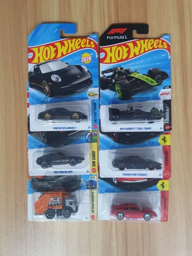 Lote com 6 mini carrinhos Hot Wheels lacrados