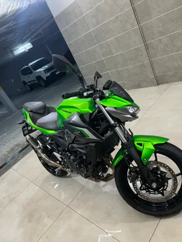 Kawasaki z500