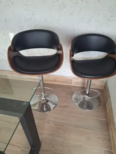 05 Banquetas giratória para área gourmet