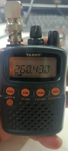 radio scaner hf vhf uhf fm am yaesu vr-120