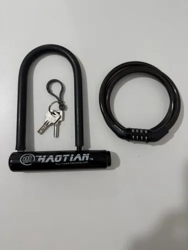 Cadeado Tipo U + Cabo de Aço com Senha