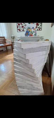 Bases em Mármore 