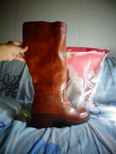 Bota 70s inspired nova