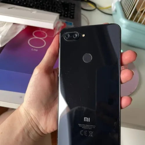 MI 8 LITE (impecável, valor pra vender rápido)