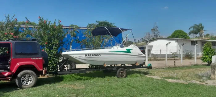 Lancha 14 pés Sport Fish trimarã . Impecável!!