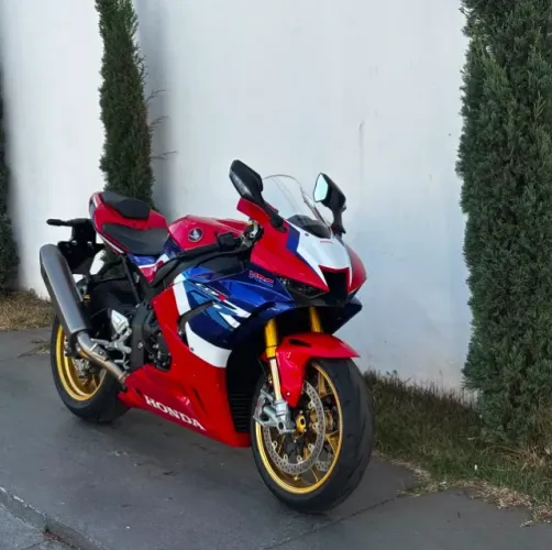 HONDA CBR 1000 RR-R SP TRIPLE R 2023