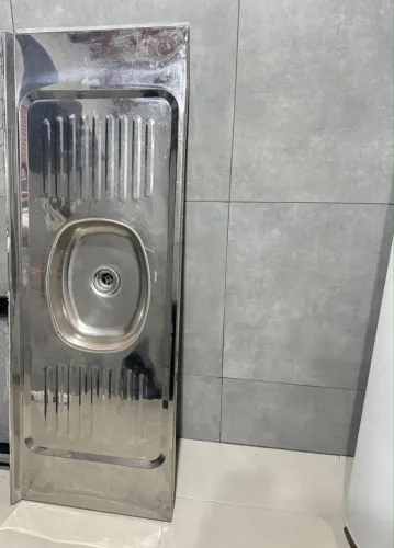 Vendo pia de inox novinha 