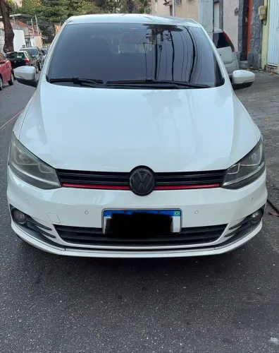 Volkswagen Fox Comfortline 1.6 Flex 8V 5P 2015