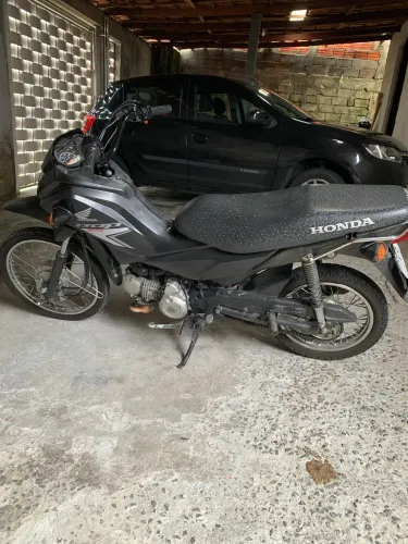 Vendo ou troco em cb 250 cb 300  