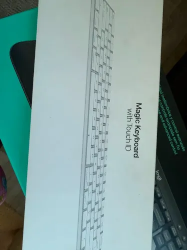 Apple Teclado Magic Keyboard Com Touch Id ES