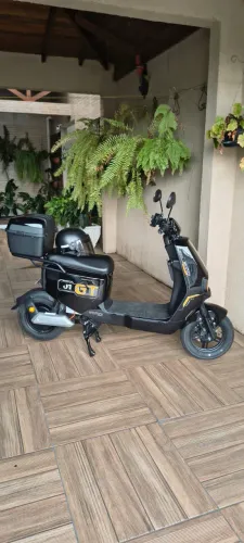 Scooter elétrica GT 01 800W