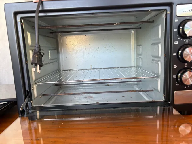 Forno Eletrico Britania 50 LT