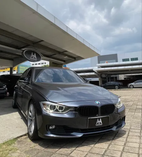 BMW 320I A 2.0 Turbo/activeflex 16V 184cv 4P 2013