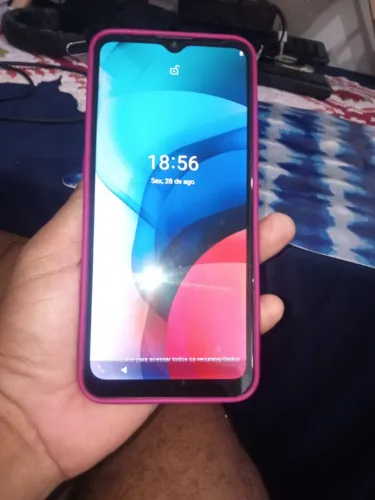 Motorola E7