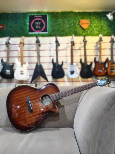 Violão Eletroacústico Aço Seizi Evolution Ryu Marcelo Carvalho Dragon Burst (NOVO!)