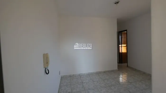 Apartamento com 2 Quarto(s) e 1 banheiro(s) para Alugar, 10 m² por R$ 1670 / Mês