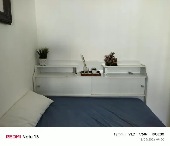 Guarda roupas e cabeceira de cama