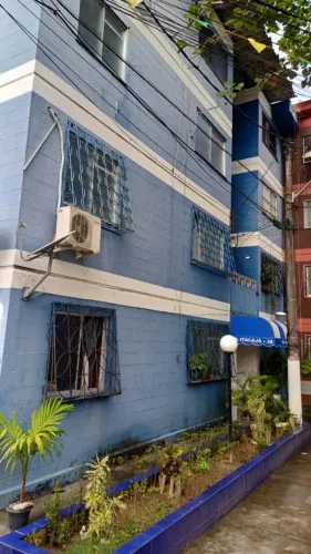 Apartamento quarto sala no condomínio Aldeia das Pedras- Trobogy - próximo a Fac. Unijorge